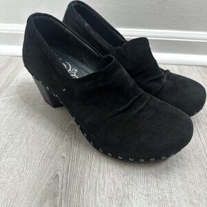 Dansko Nori Clog Womens 42 US11.5 Black Suede Studded Heels Comfort Slip On Chic